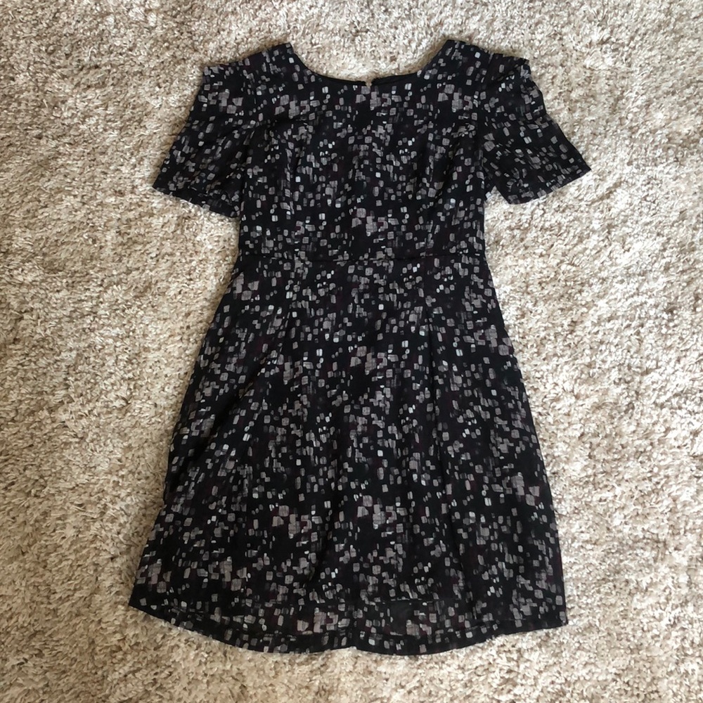 Mid Length Short Sleeve Patterned Dress